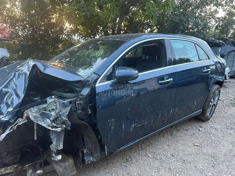 Mercedes Benz A 180 