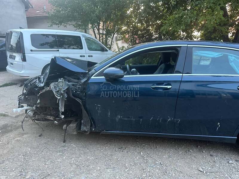 Mercedes Benz A 180 