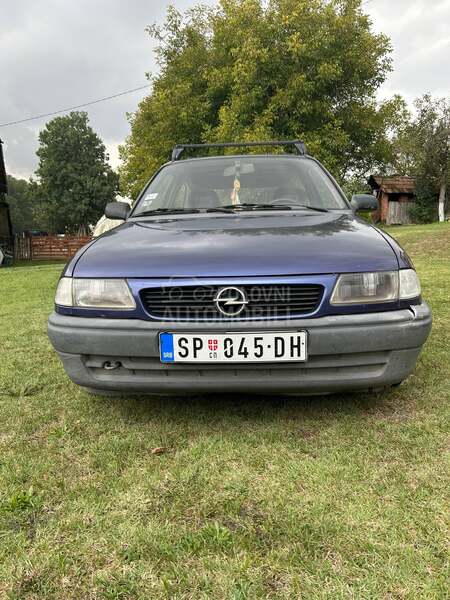 Opel Astra F 