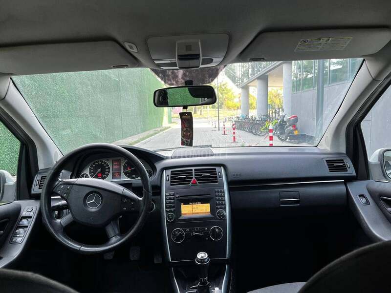 Mercedes Benz B 170 NGT