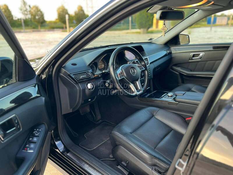 Mercedes Benz E 350 4 matic