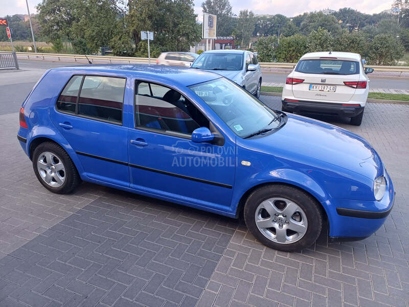 Volkswagen Golf 4 1.4.  N.O.V