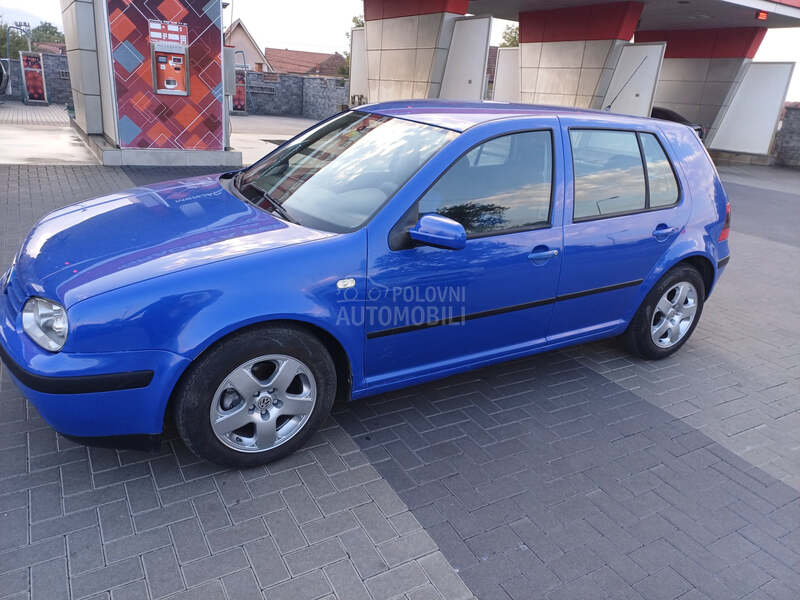 Volkswagen Golf 4 1.4.  N.O.V