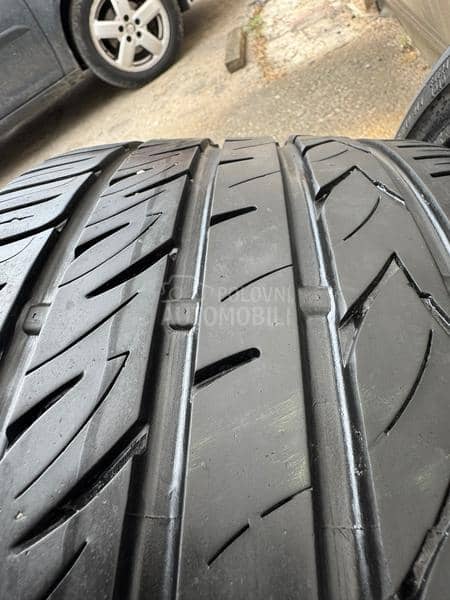 Viking 235/35 R19 Letnja