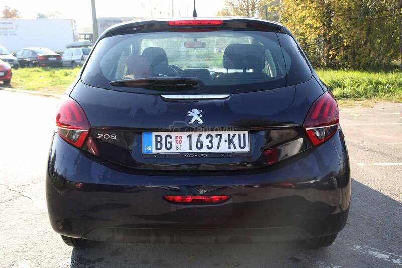 Peugeot 208 