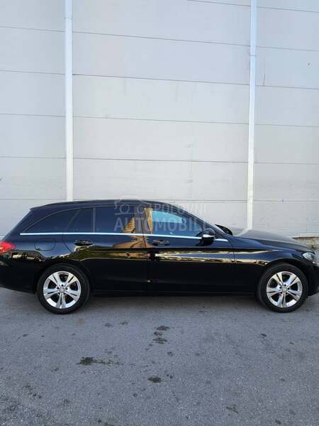 Mercedes Benz C 200 