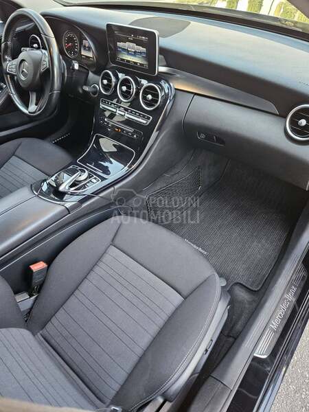 Mercedes Benz C 200 