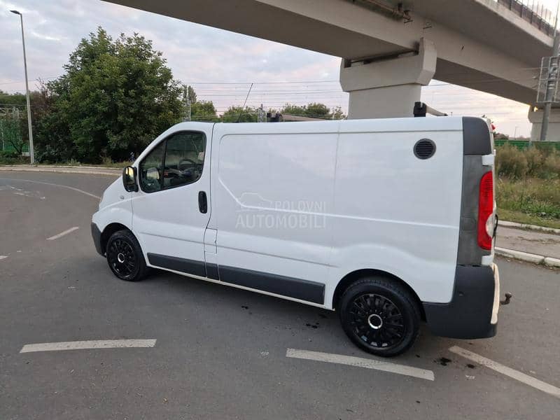 Renault Trafic 2.0 dci 66kw