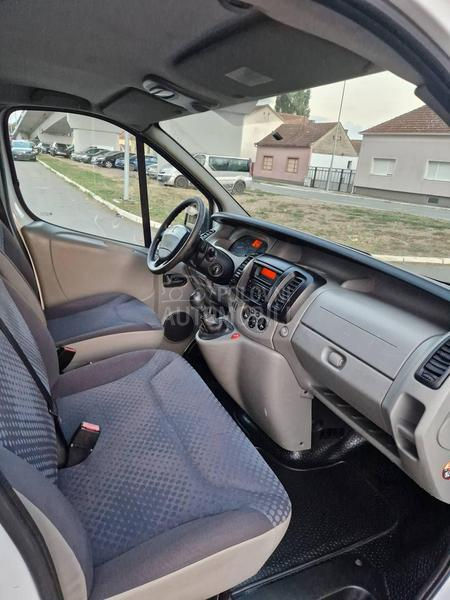Renault Trafic 2.0 dci 66kw
