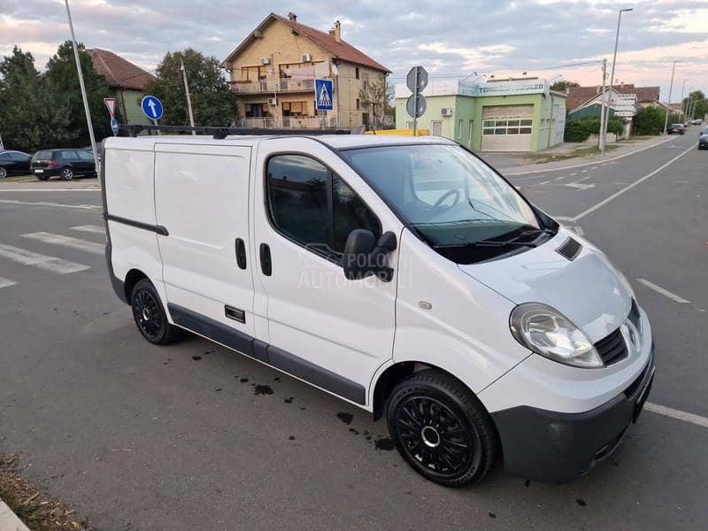 Renault Trafic 2.0 dci 66kw