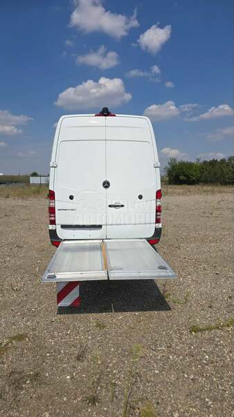 Mercedes Benz Sprinter RAMPA