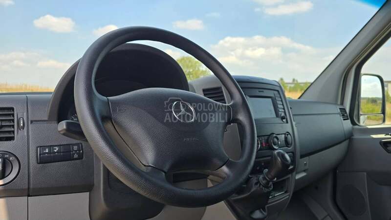 Mercedes Benz Sprinter RAMPA