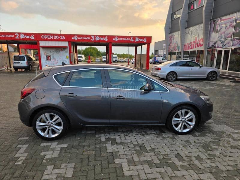 Opel Astra J 1.4