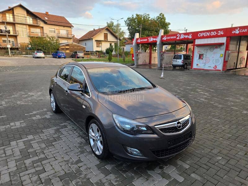 Opel Astra J 1.4