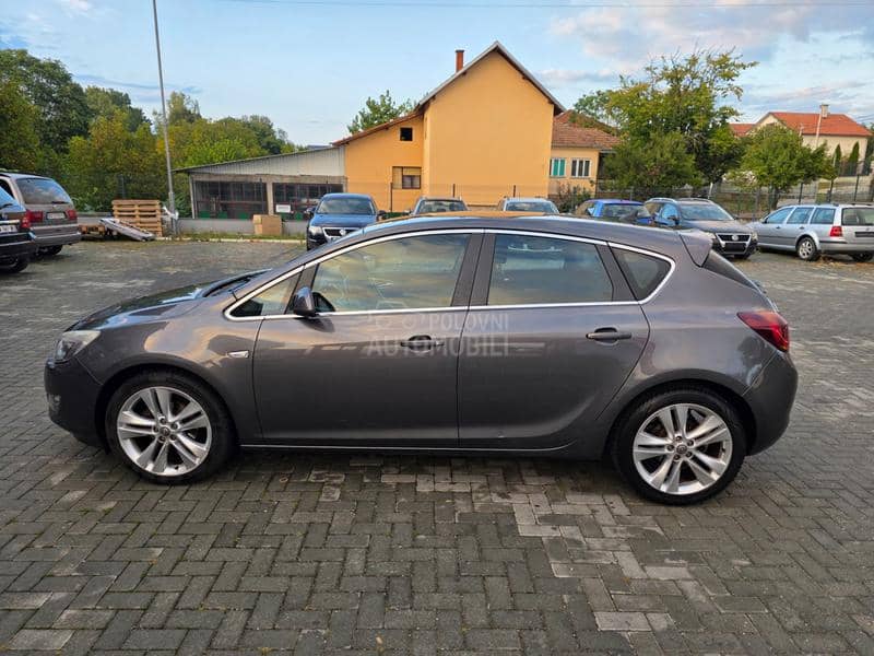 Opel Astra J 1.4