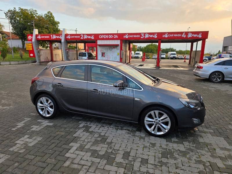 Opel Astra J 1.4