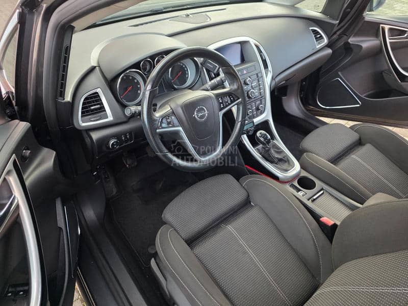 Opel Astra J 1.4