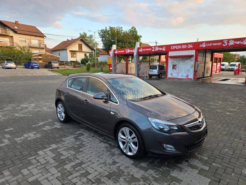 Opel Astra J 1.4