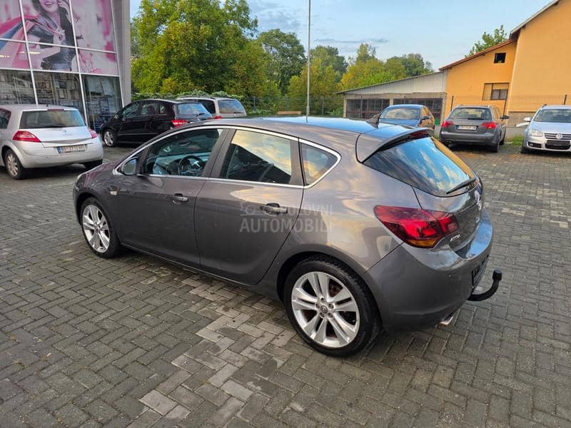 Opel Astra J 1.4