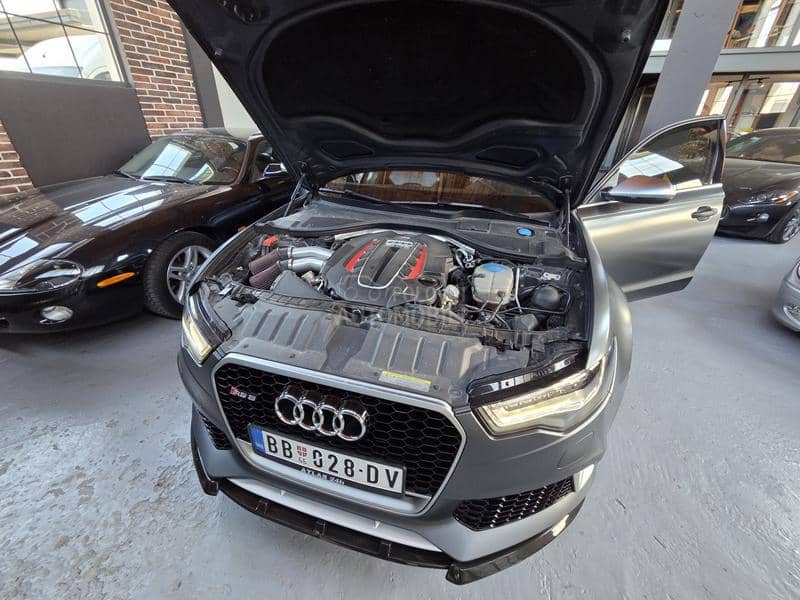 Audi RS6 pročitati text