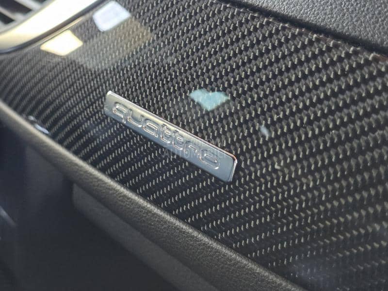 Audi RS6 pročitati text