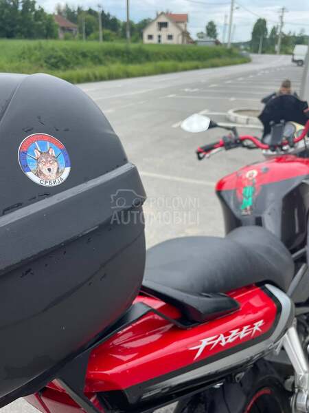 Yamaha fazer vredi pogledati