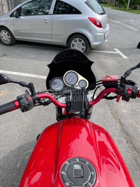 Yamaha fazer vredi pogledati