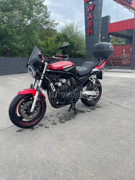 Yamaha fazer vredi pogledati