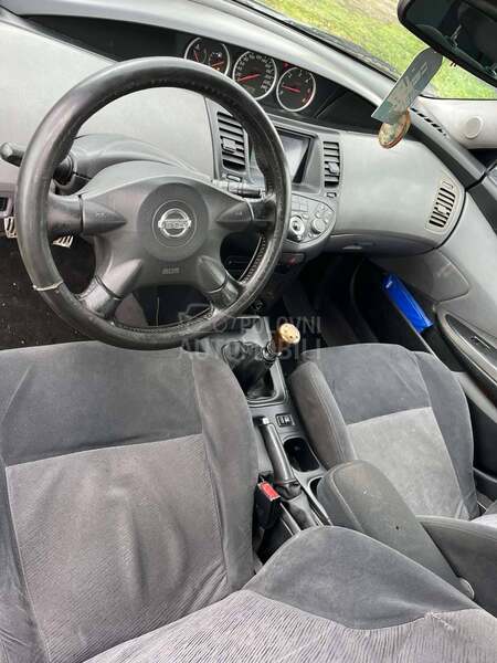 Nissan Primera 