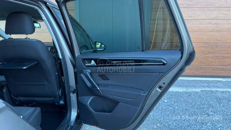 Volkswagen Golf Sportsvan 2.0TDi DSG ALCANTARA