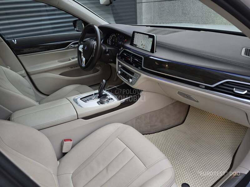 BMW 730 X-Drive