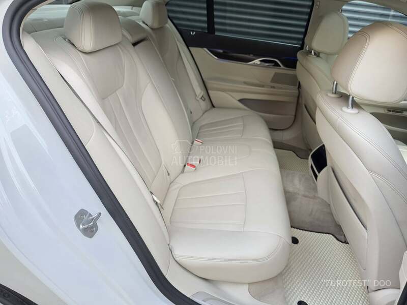 BMW 730 X-Drive