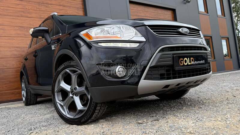 Ford Kuga 2.0TDCi AUT TITANIUM
