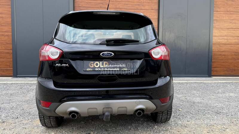 Ford Kuga 2.0TDCi AUT TITANIUM