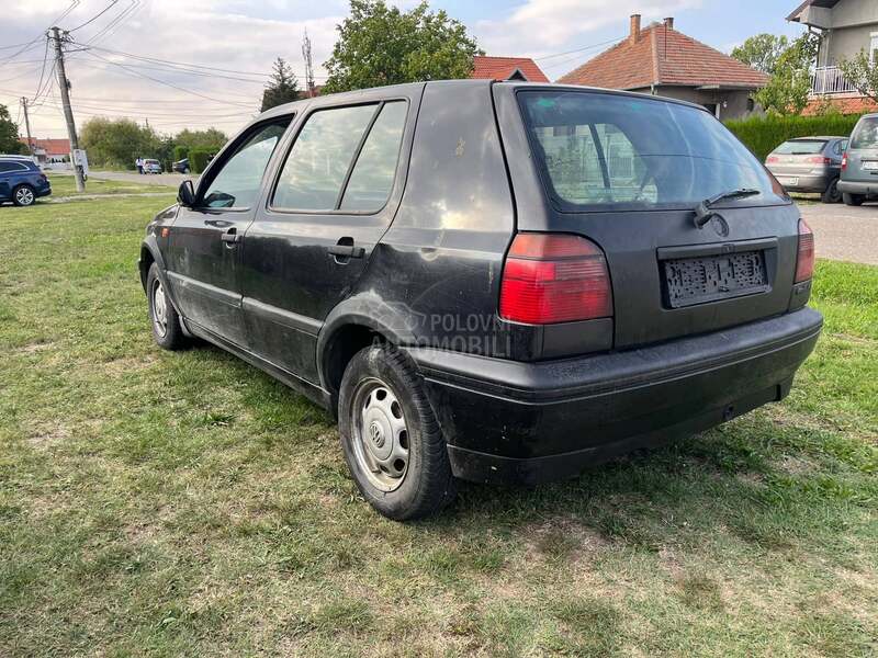 Volkswagen Golf 3 1.6