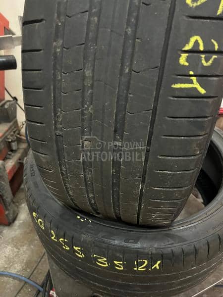 Pirelli 255/35 R21 Letnja