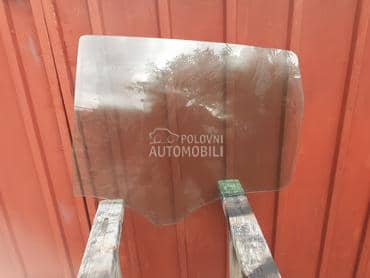 Zadnje levo staklo W 169 za Mercedes Benz A Klasa od 2005. do 2012. god.