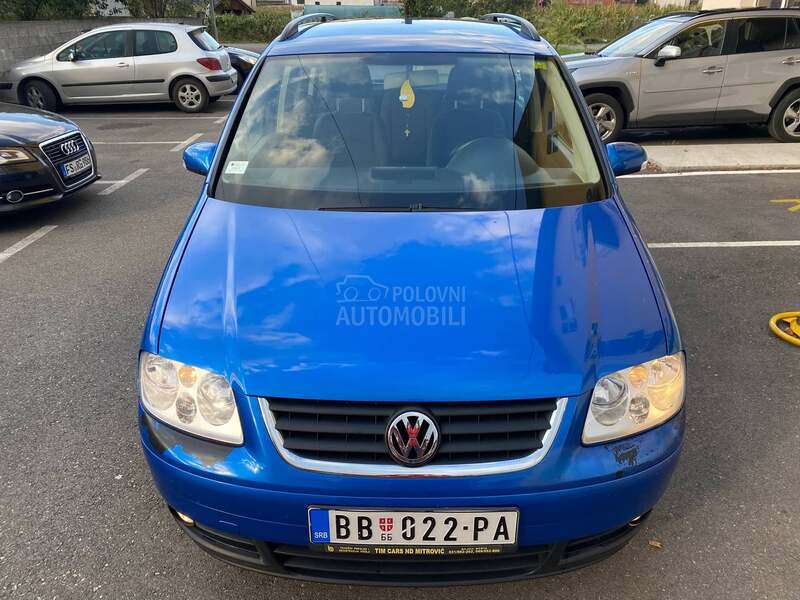 Volkswagen Touran 1.6 Fsi