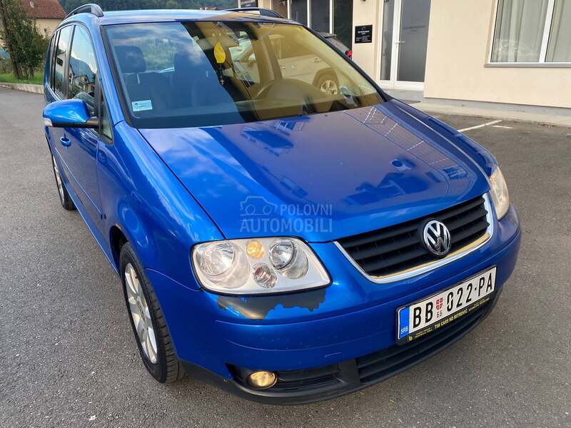Volkswagen Touran 1.6 Fsi