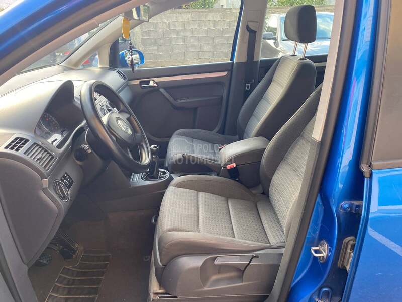 Volkswagen Touran 1.6 Fsi