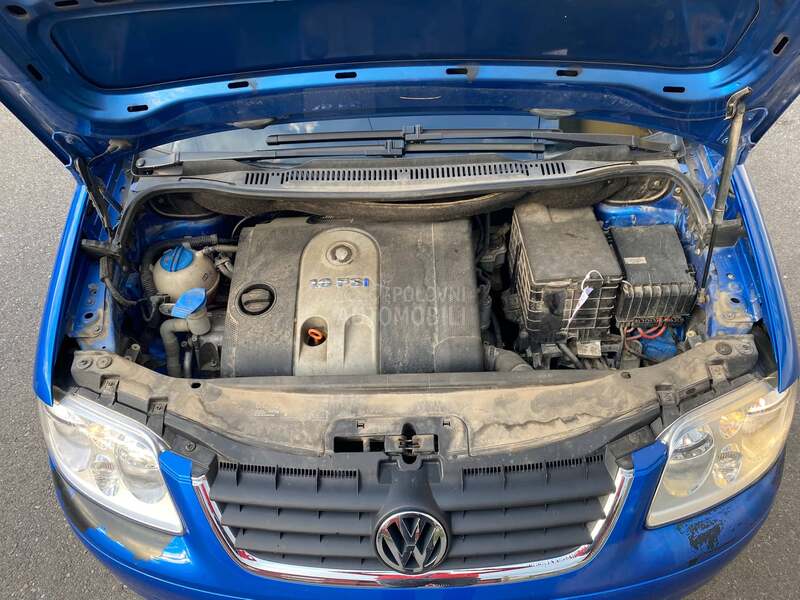 Volkswagen Touran 1.6 Fsi