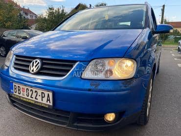 Volkswagen Touran 1.6 Fsi