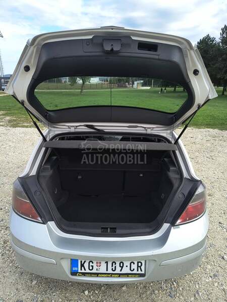 Opel Astra H 1.6
