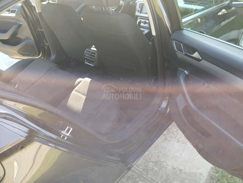 Volkswagen Passat B8 20TDI DSG