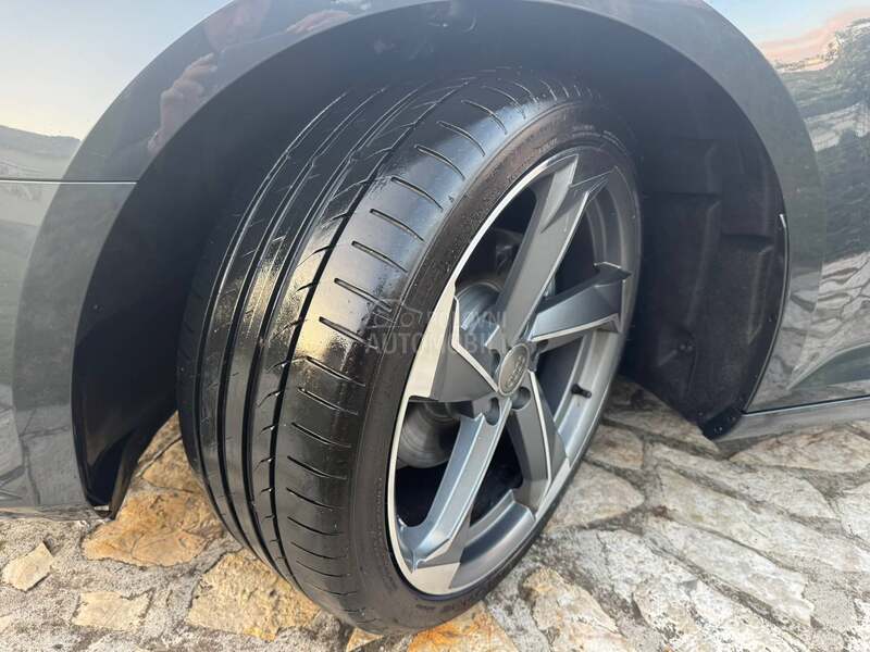 Audi A4 2.0TDI ULTRA LED