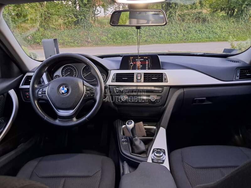 BMW 318 