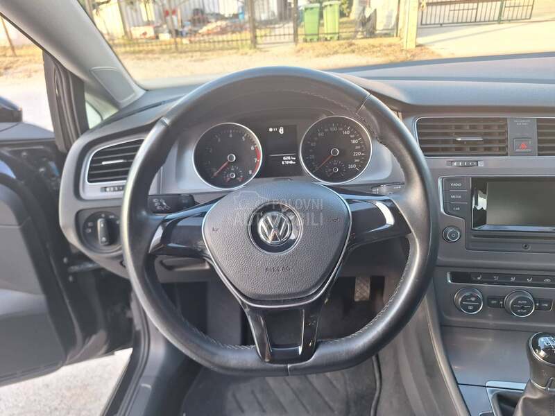 Volkswagen Golf 7 P R E P O R U K A