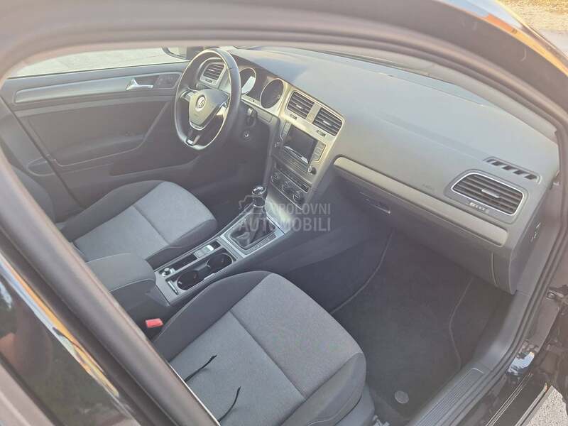 Volkswagen Golf 7 P R E P O R U K A