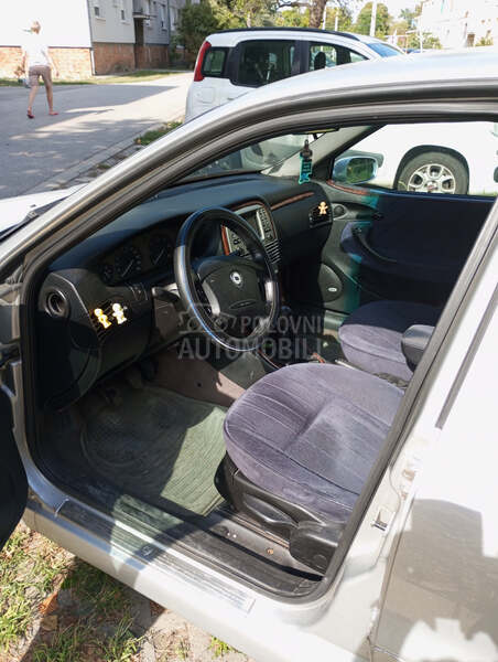 Lancia Lybra 