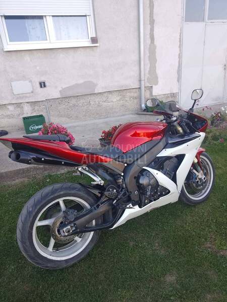 Yamaha YZF-R1 1000